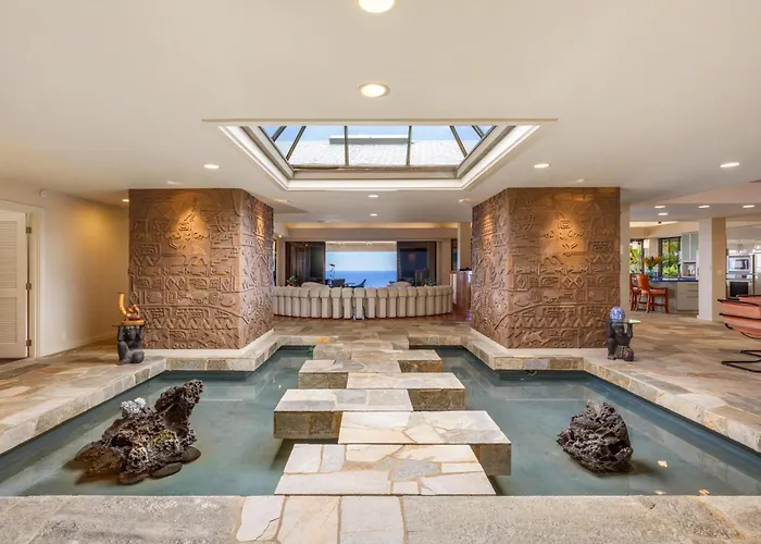 Waterfall House - Hawaii